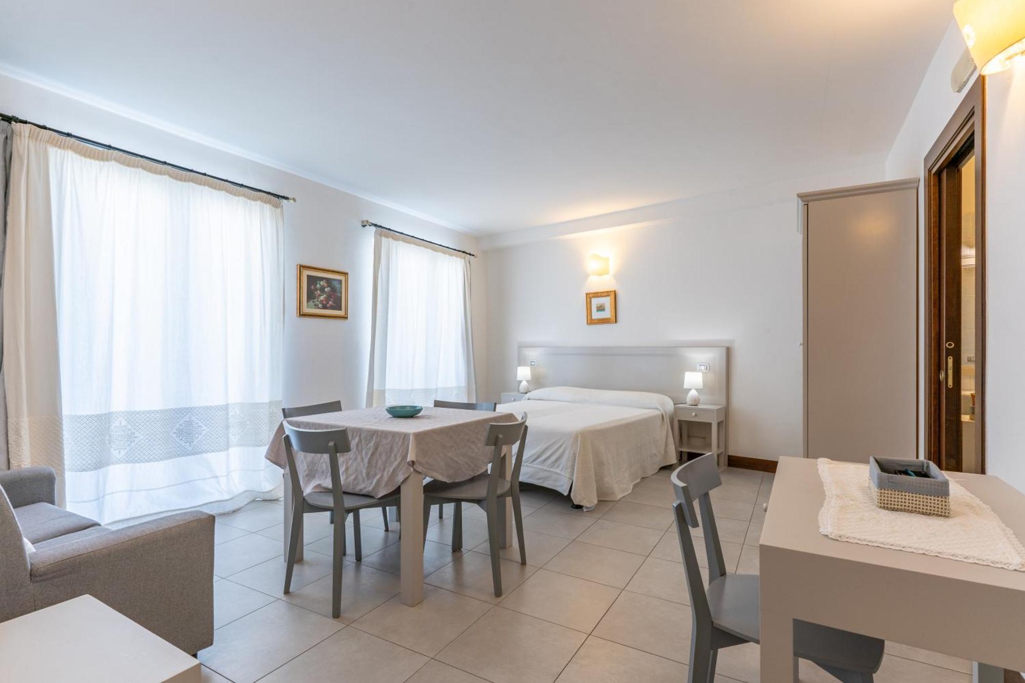 Albergo Residenziale La Corte Tortolì Exterior foto