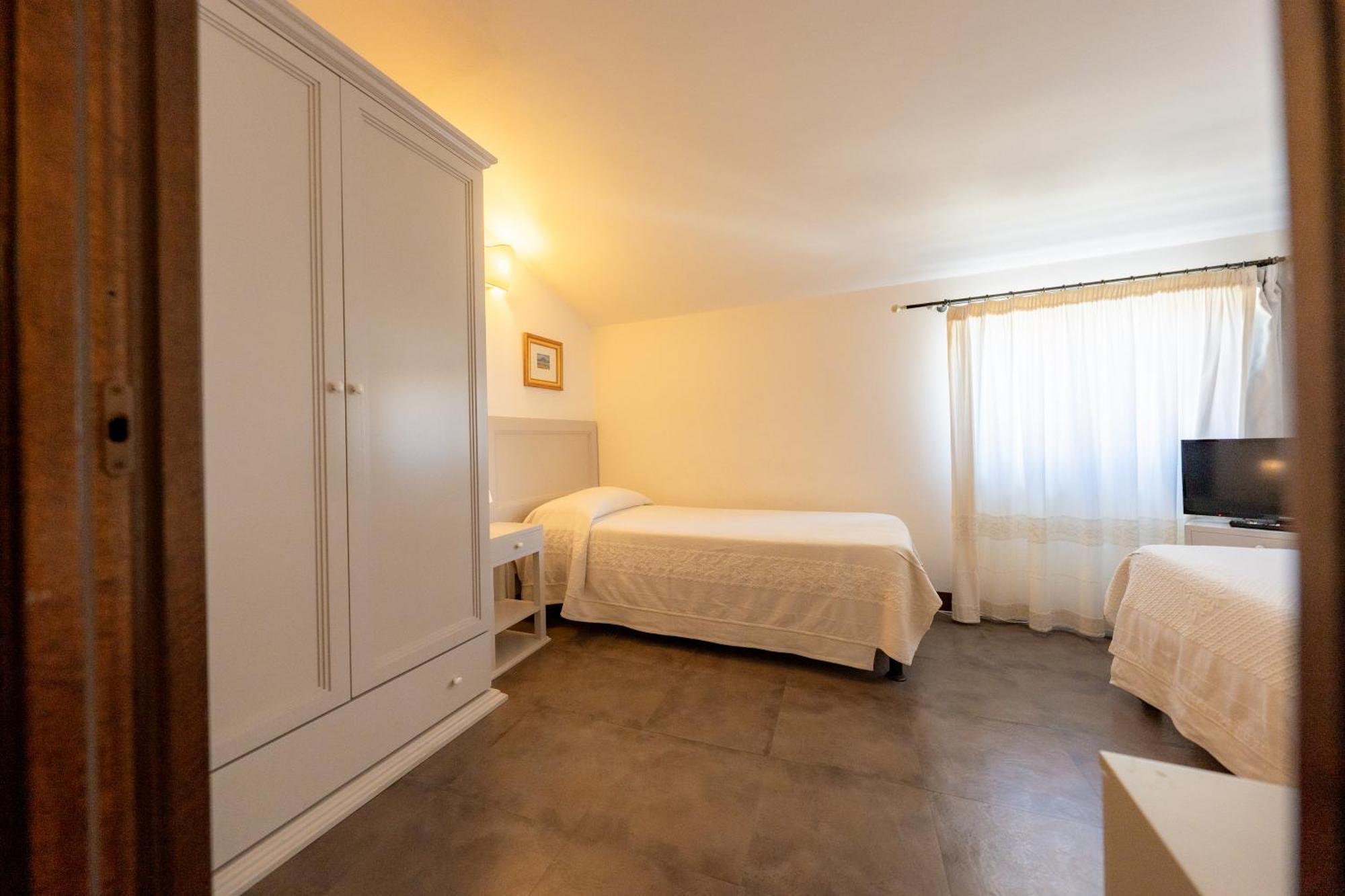 Albergo Residenziale La Corte Tortolì Exterior foto