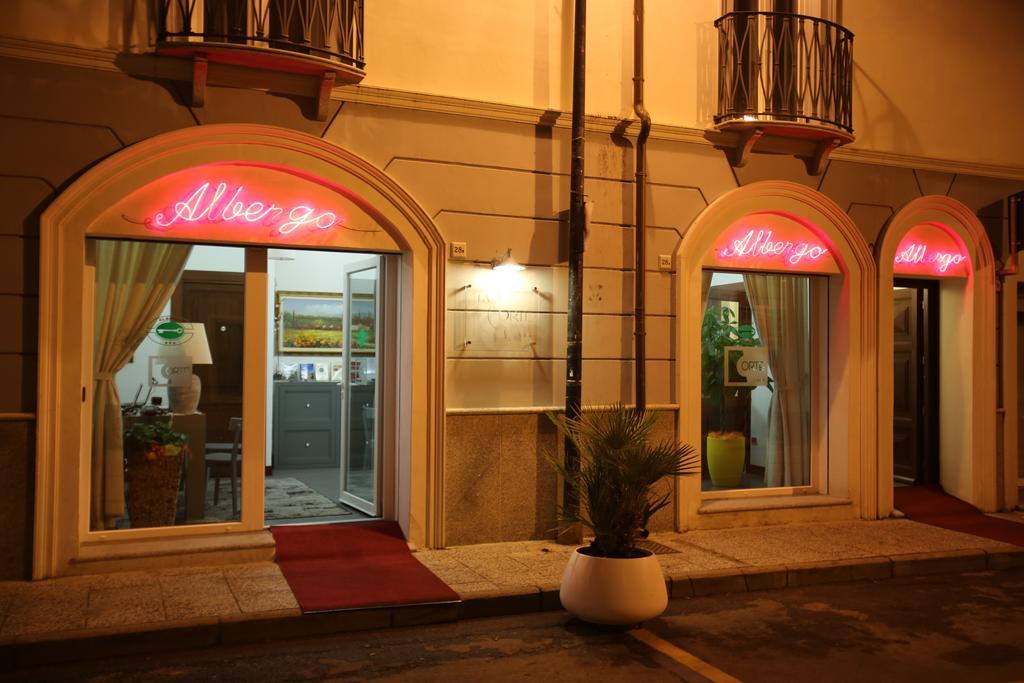 Albergo Residenziale La Corte Tortolì Exterior foto